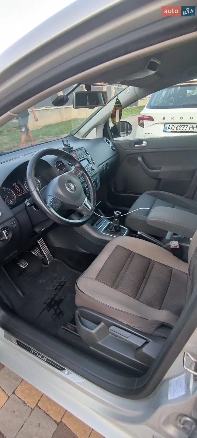 2011 Volkswagen Golf Plus - мініатюра 18
