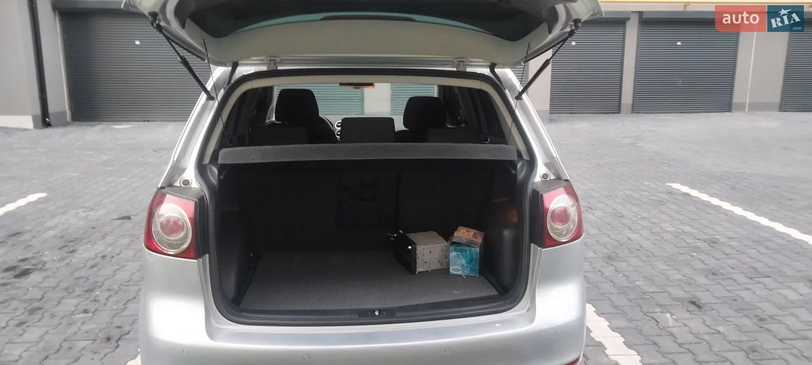 2010 Volkswagen Golf Plus - мініатюра 11