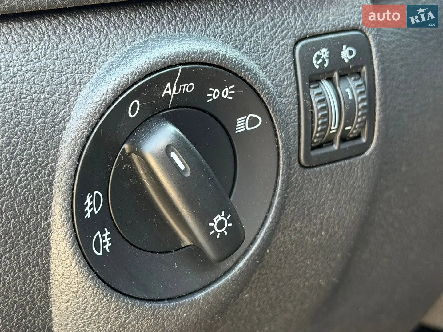 2010 Volkswagen Golf Plus - мініатюра 43