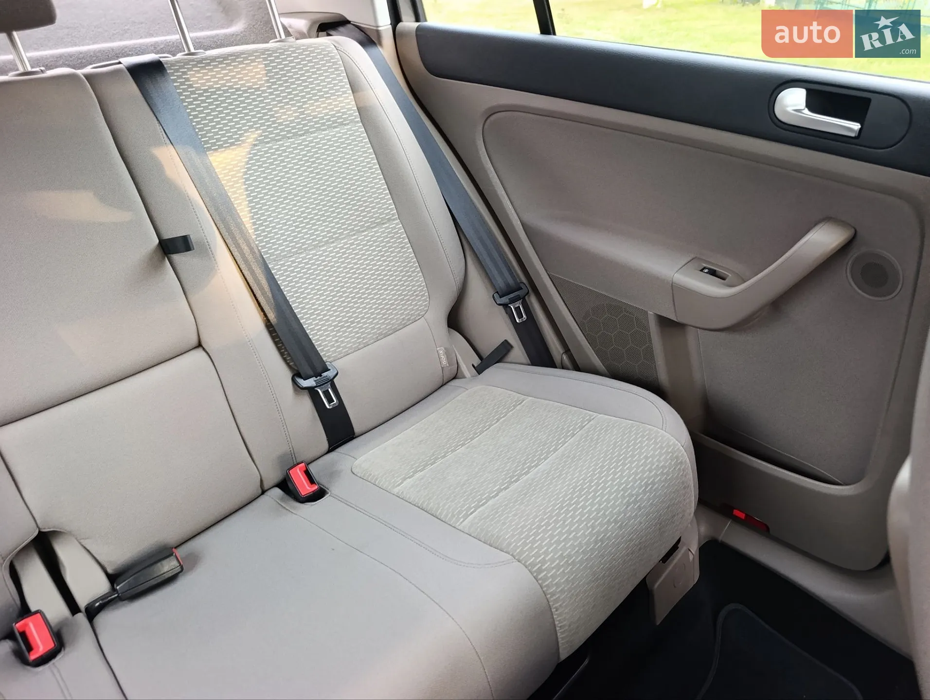 2010 Volkswagen Golf Plus - мініатюра 35