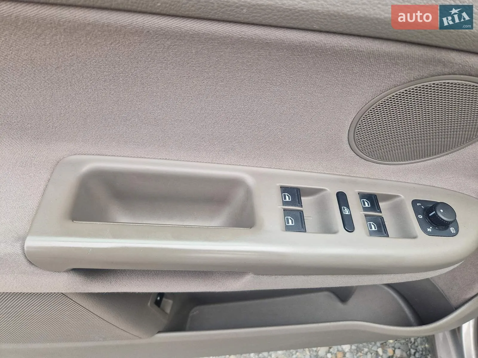 2010 Volkswagen Golf Plus - мініатюра 22