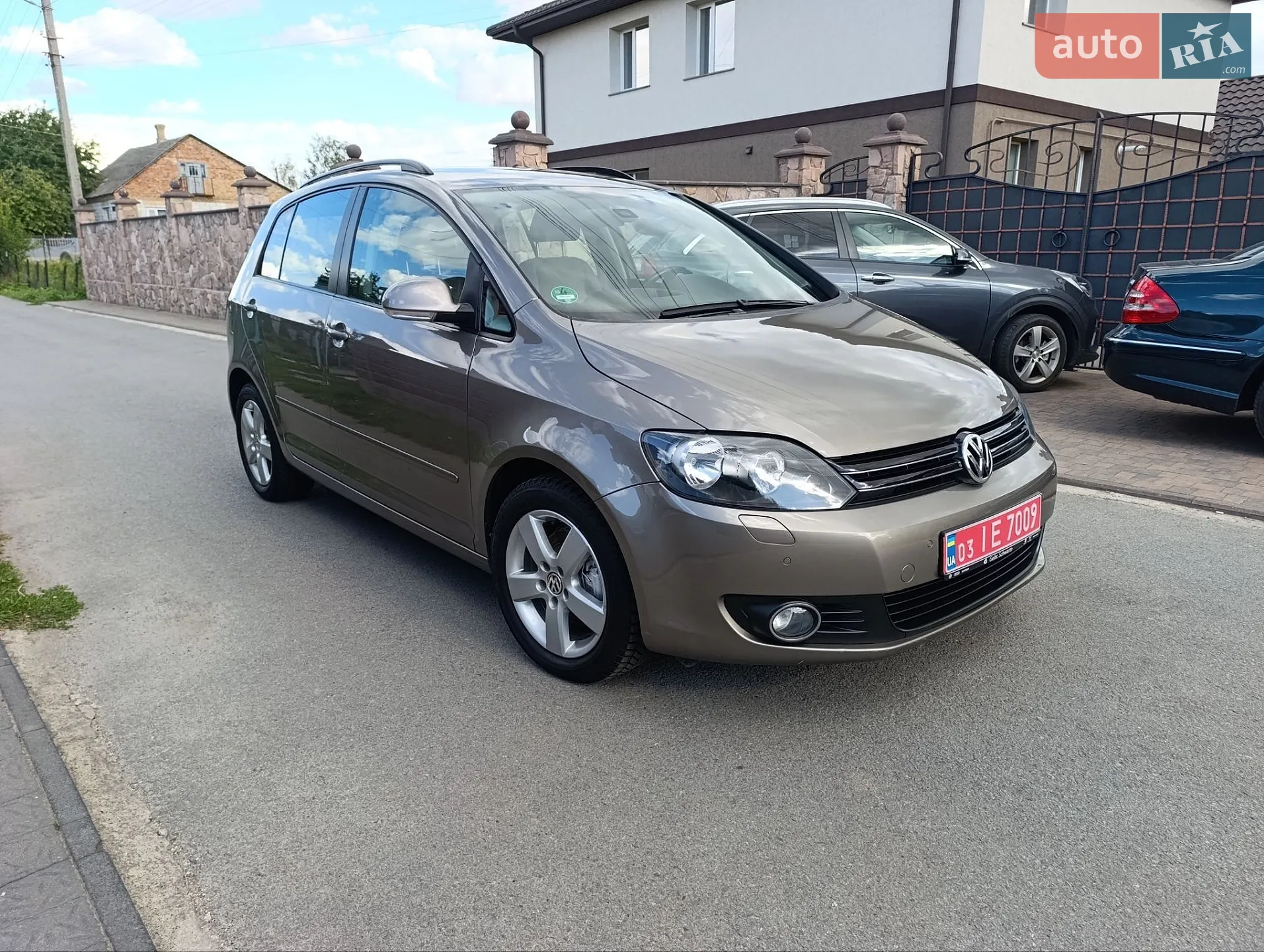 2010 Volkswagen Golf Plus - фото 1