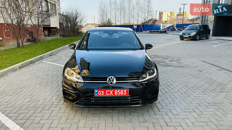 Хэтчбек Volkswagen Golf R 2017 в Луцке