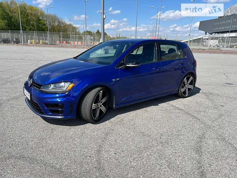 Хетчбек Volkswagen Golf R 2016 в Львові фото 6 Хетчбек Volkswagen Golf R 2016 в Львові