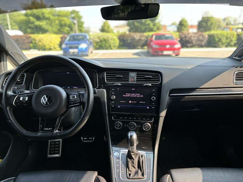 Хэтчбек Volkswagen Golf R 2019 в Пирятине