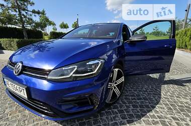 Хэтчбек Volkswagen Golf R 2019 в Днепре