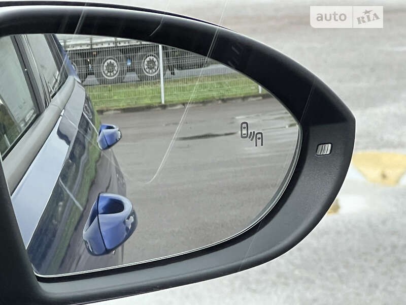 Універсал Volkswagen Golf R 2019 в Ковелі