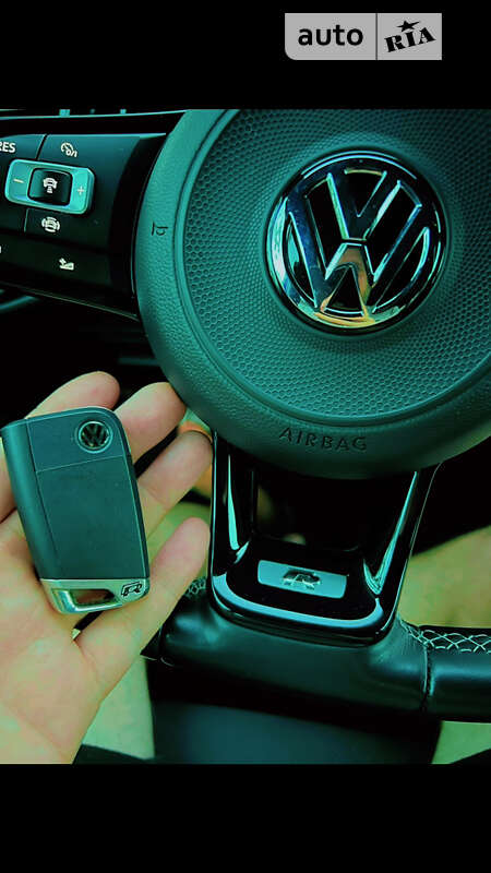 Універсал Volkswagen Golf R 2019 в Ковелі