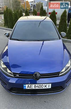 Хэтчбек Volkswagen Golf R 2016 в 
