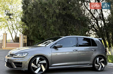 Хетчбек Volkswagen Golf R 2015 в 