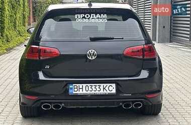 Хетчбек Volkswagen Golf R 2016 в 