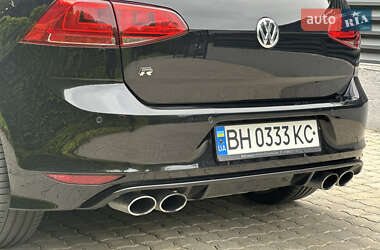 Хетчбек Volkswagen Golf R 2016 в 