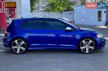 Хетчбек Volkswagen Golf R 2015 в 