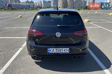 Хетчбек Volkswagen Golf R 2015 в 
