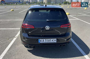 Хетчбек Volkswagen Golf R 2015 в 