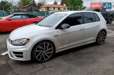 Volkswagen Golf R 2016