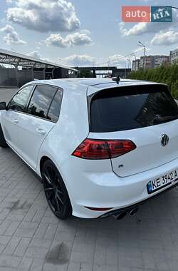 Хетчбек Volkswagen Golf R 2017 в 