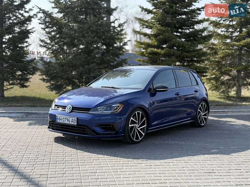 Volkswagen Golf R 2019