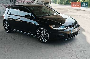 Хэтчбек Volkswagen Golf R 2019 в 