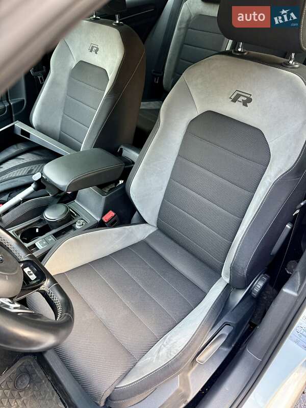 Хэтчбек Volkswagen Golf R 2016 в Харькове