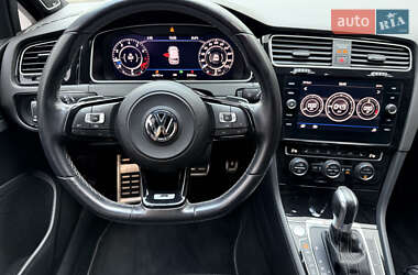 Хэтчбек Volkswagen Golf R 2019 в 