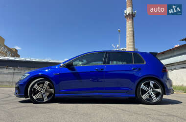 Хетчбек Volkswagen Golf R 2016 в Києві