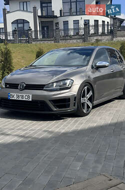 Хэтчбек Volkswagen Golf R 2014 в Ровно