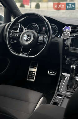 Хетчбек Volkswagen Golf R 2014 в 