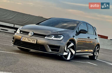 Хэтчбек Volkswagen Golf R 2015 в Львове