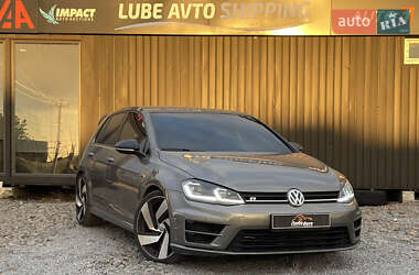 Хэтчбек Volkswagen Golf R 2015 в 