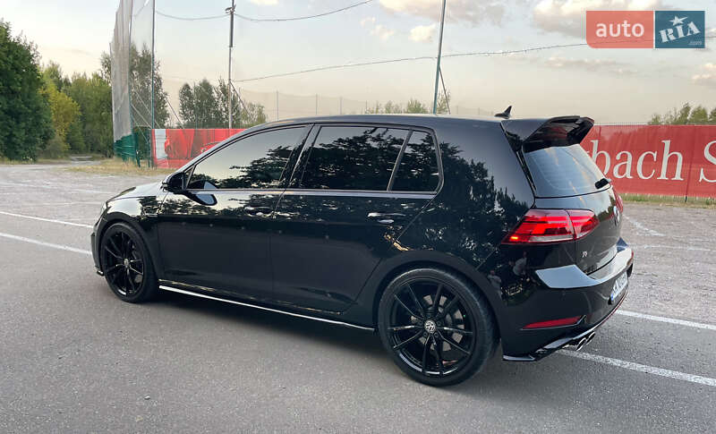 Хетчбек Volkswagen Golf R 2019 в Києві фото 10 Хетчбек Volkswagen Golf R 2019 в Києві