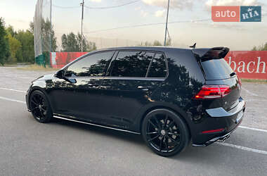 Хэтчбек Volkswagen Golf R 2019 в 