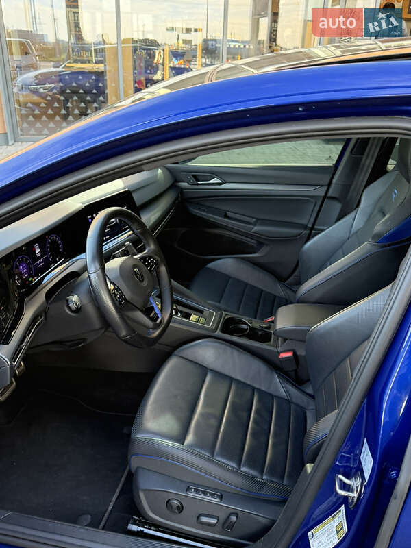 Хетчбек Volkswagen Golf R 2022 в Дніпрі фото 24 Хетчбек Volkswagen Golf R 2022 в Дніпрі