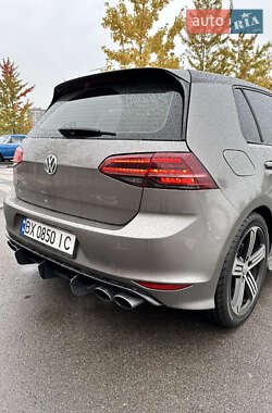 Хэтчбек Volkswagen Golf R 2015 в 