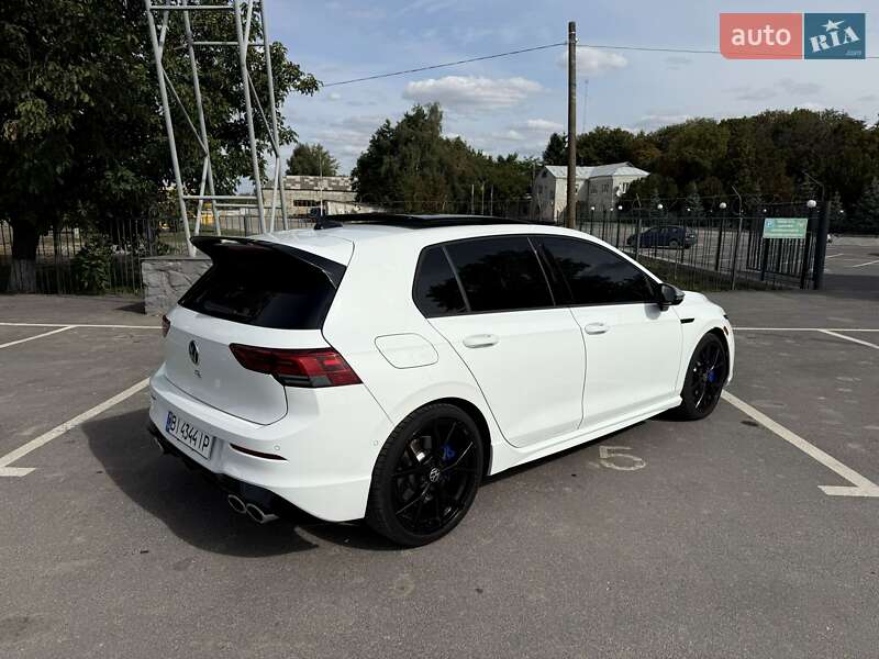 Хэтчбек Volkswagen Golf R 2024 в Виннице