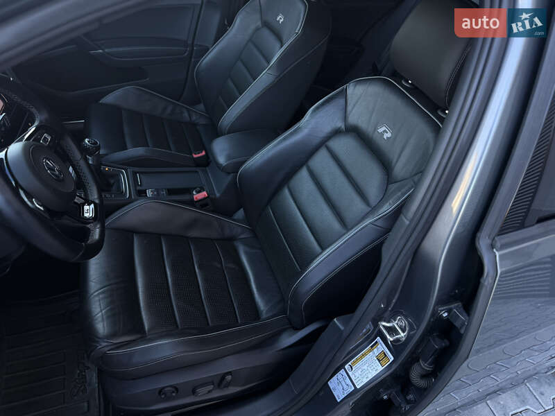 Хэтчбек Volkswagen Golf R 2017 в Хмельницком фото 92 Хэтчбек Volkswagen Golf R 2017 в Хмельницком