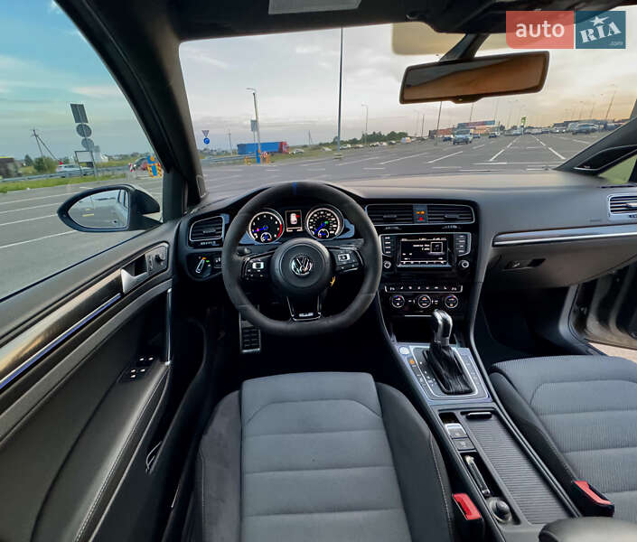 Хэтчбек Volkswagen Golf R 2015 в Львове фото 53 Хэтчбек Volkswagen Golf R 2015 в Львове