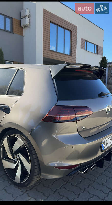 Хэтчбек Volkswagen Golf R 2015 в Стрые фото 30 Хэтчбек Volkswagen Golf R 2015 в Стрые