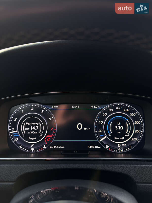 Хэтчбек Volkswagen Golf R 2015 в Житомире