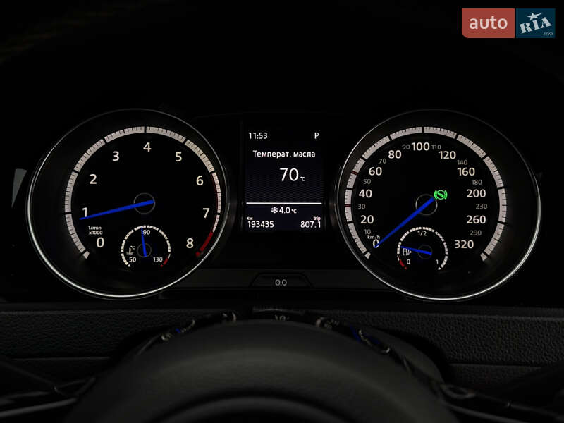 Хетчбек Volkswagen Golf R 2014 в Києві