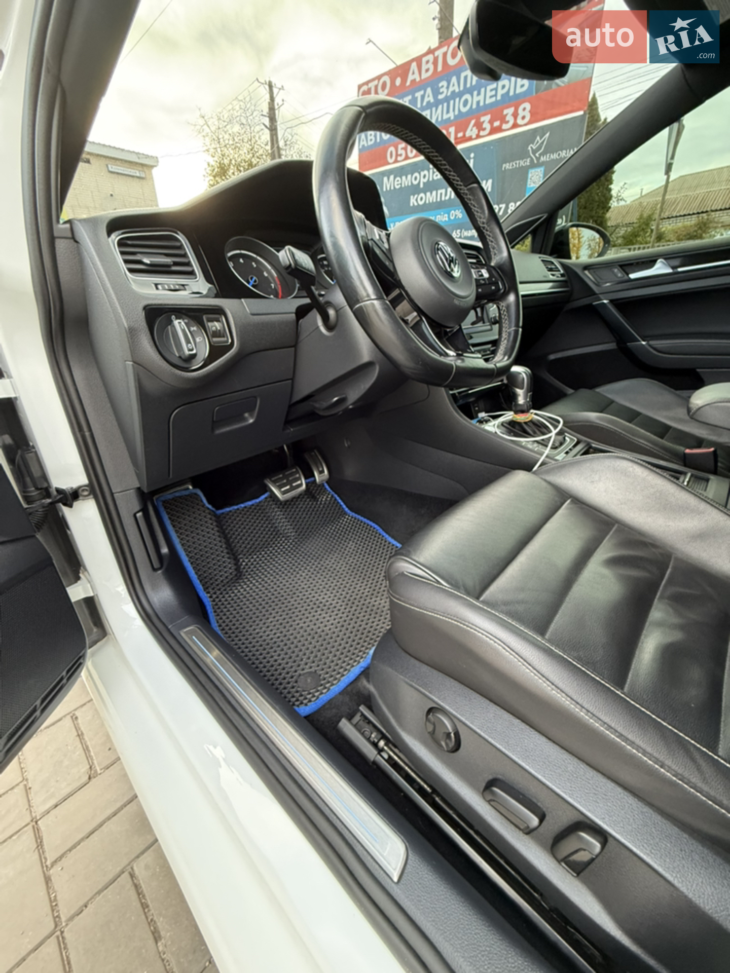 2017 Volkswagen Golf R - мініатюра 15