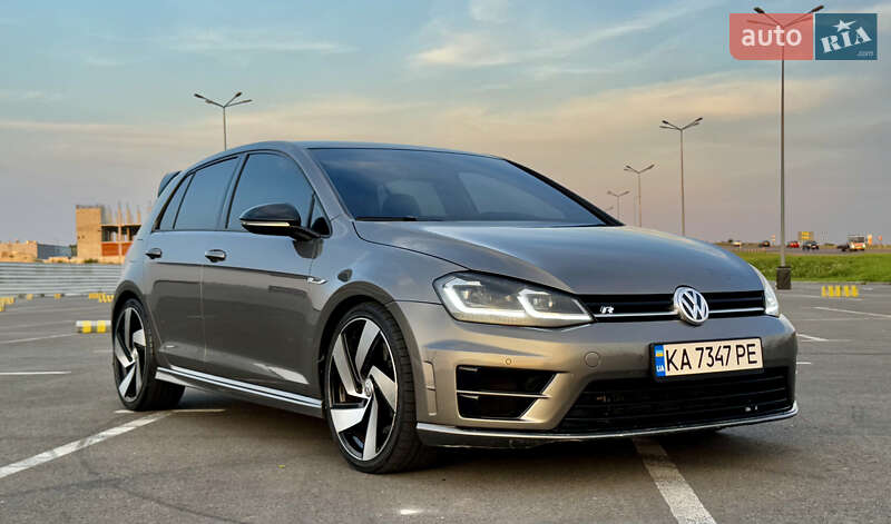 Хэтчбек Volkswagen Golf R 2015 в Львове фото 26 Хэтчбек Volkswagen Golf R 2015 в Львове