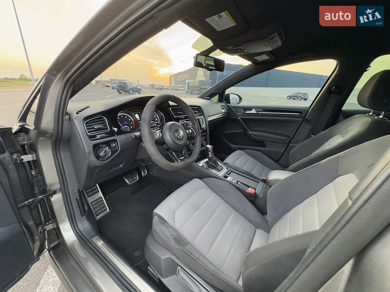 Хэтчбек Volkswagen Golf R 2015 в Львове фото 36 Хэтчбек Volkswagen Golf R 2015 в Львове