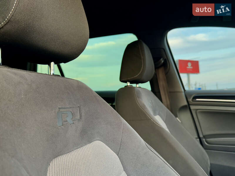 Хэтчбек Volkswagen Golf R 2015 в Львове фото 51 Хэтчбек Volkswagen Golf R 2015 в Львове