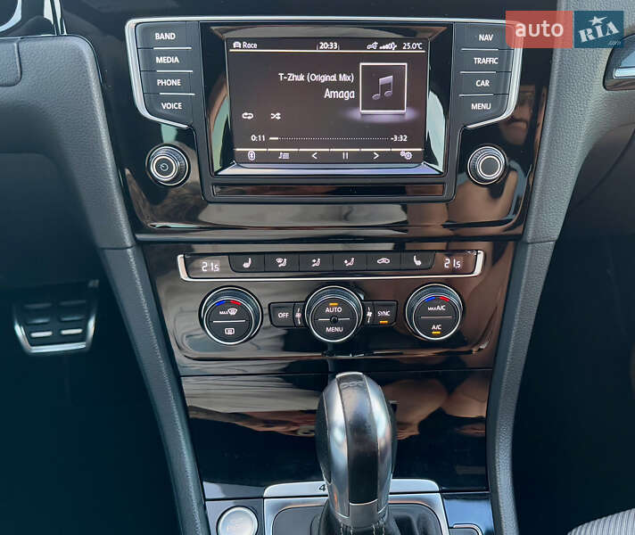 Хэтчбек Volkswagen Golf R 2015 в Львове фото 57 Хэтчбек Volkswagen Golf R 2015 в Львове