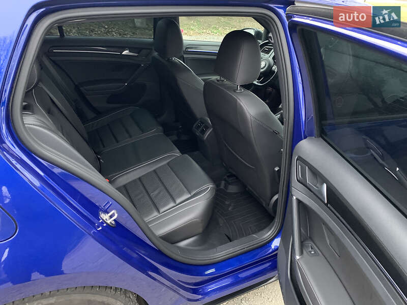 Хэтчбек Volkswagen Golf R 2018 в Умани фото 7 Хэтчбек Volkswagen Golf R 2018 в Умани