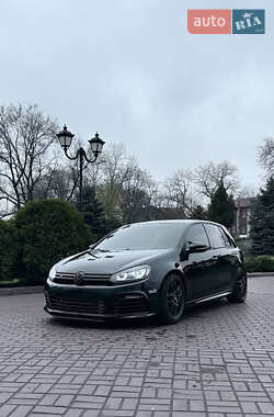 Хетчбек Volkswagen Golf R 2012 в Кам'янському