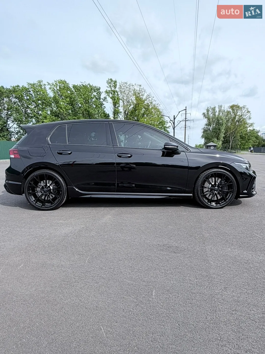 Volkswagen Golf R 2025 VIN WVWFB7CD4SW210886 фото оголошення 3 з 25