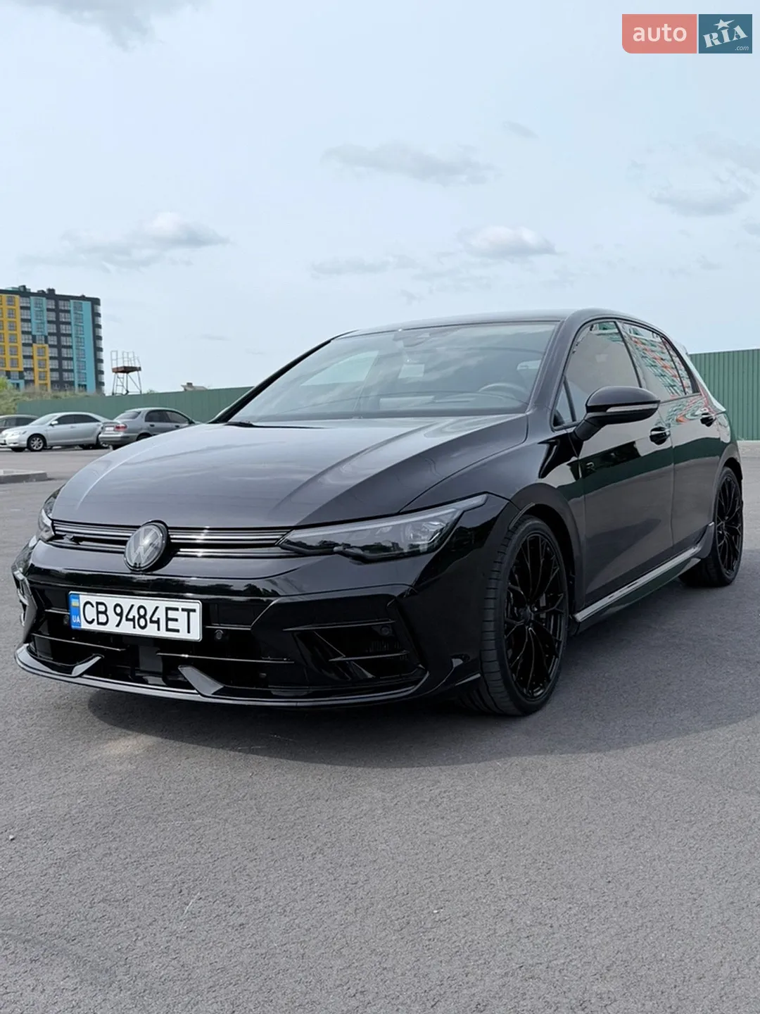 Volkswagen Golf R 2025 VIN WVWFB7CD4SW210886 фото оголошення 2 з 25