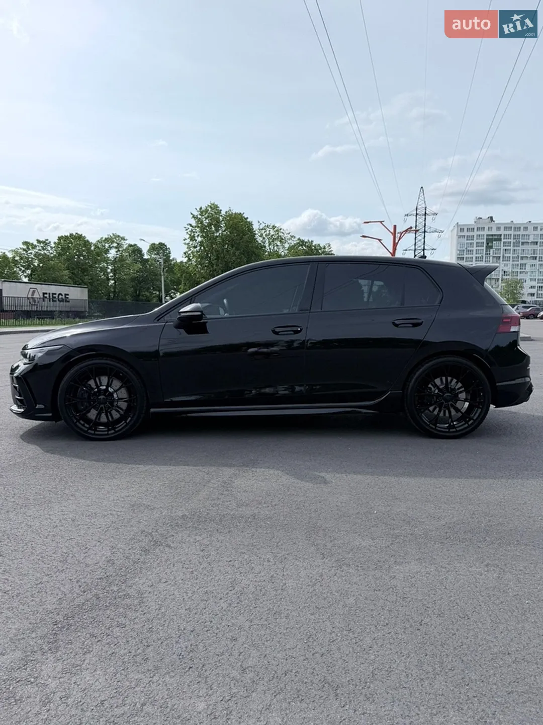 Volkswagen Golf R 2025 VIN WVWFB7CD4SW210886 фото оголошення 4 з 25